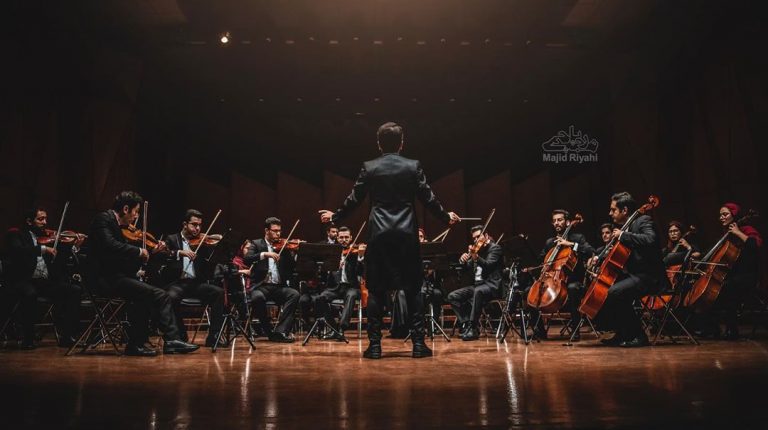 Violin I in Concert with Elmi-Karbordi Orchestra