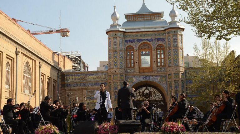 The first violinist in a concert with the Alborz Orchestra in the garden of the National Museum, Contucted by Ali Akbar Ghorbani and with the voice of Mohammad Motamedi